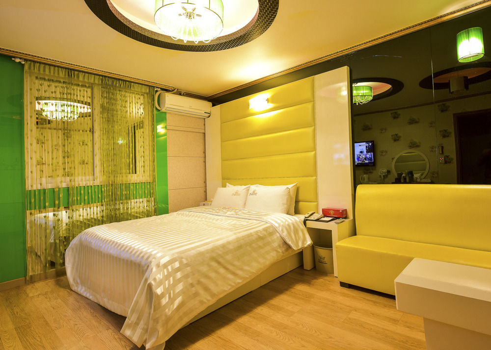 Gwangju Queen Hotel Gwangju Metropolitan City Εξωτερικό φωτογραφία