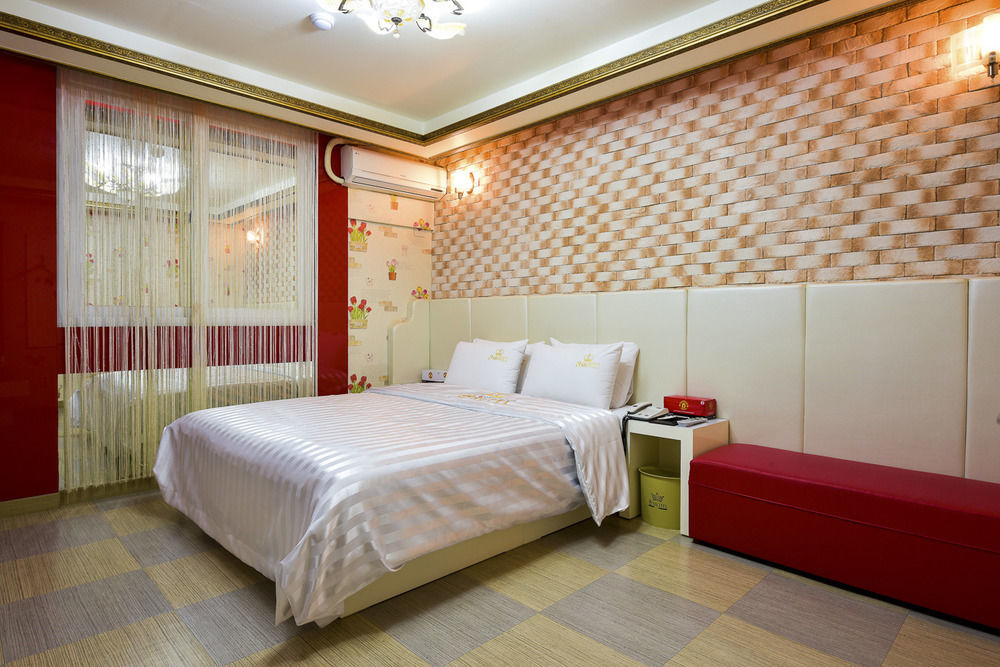 Gwangju Queen Hotel Gwangju Metropolitan City Εξωτερικό φωτογραφία