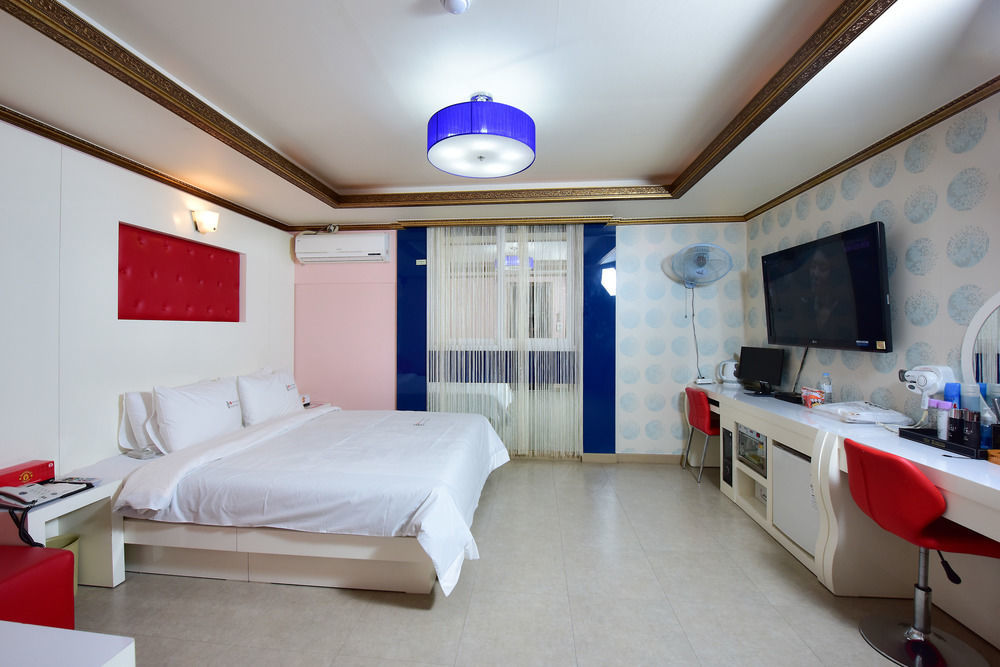 Gwangju Queen Hotel Gwangju Metropolitan City Εξωτερικό φωτογραφία