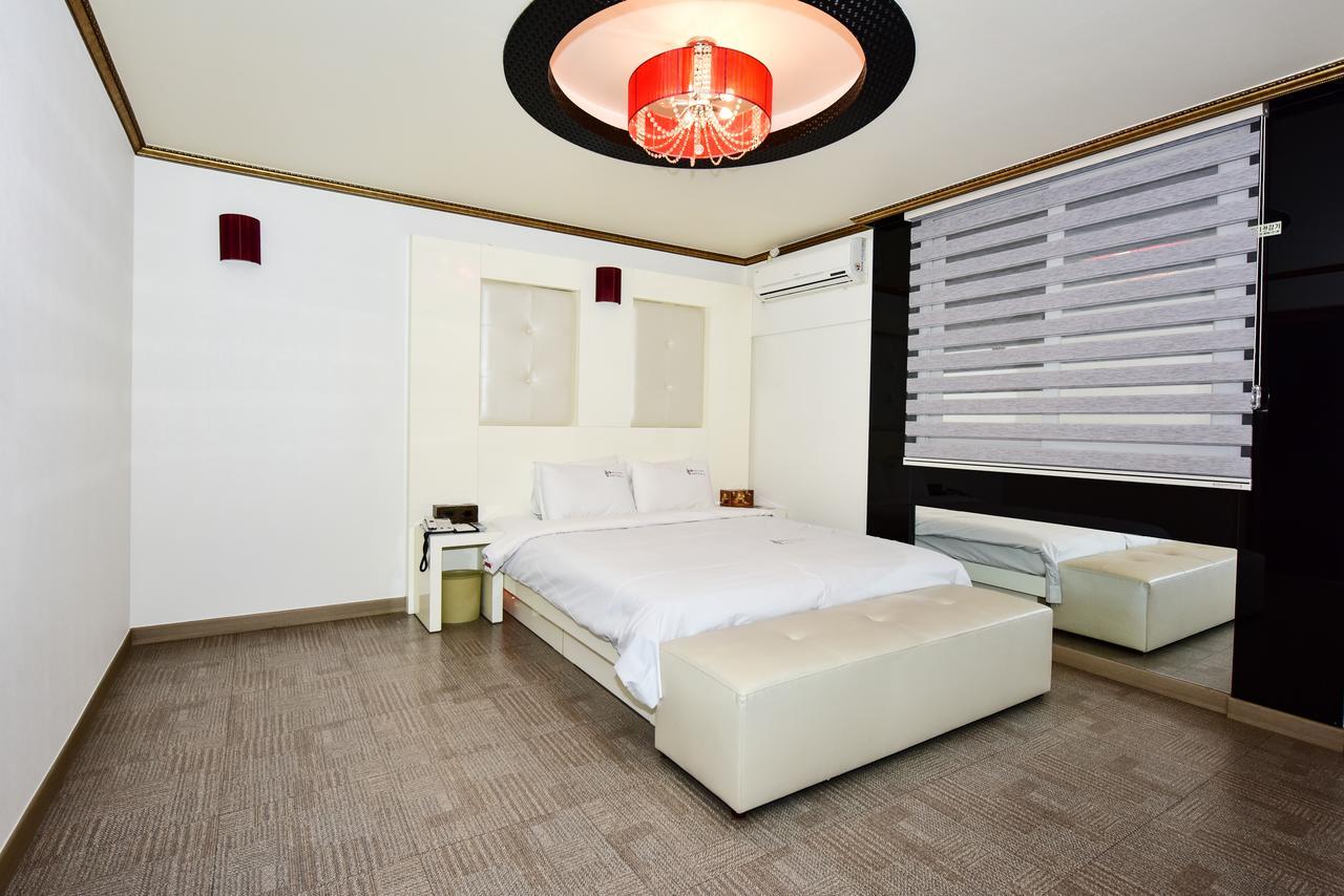 Gwangju Queen Hotel Gwangju Metropolitan City Εξωτερικό φωτογραφία
