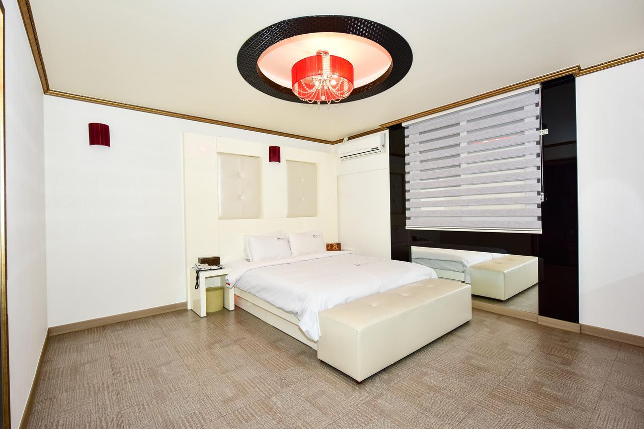Gwangju Queen Hotel Gwangju Metropolitan City Εξωτερικό φωτογραφία