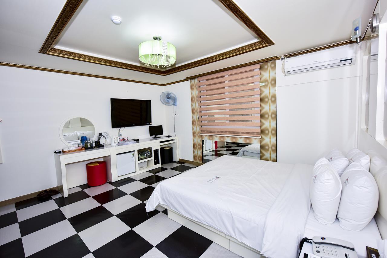 Gwangju Queen Hotel Gwangju Metropolitan City Εξωτερικό φωτογραφία