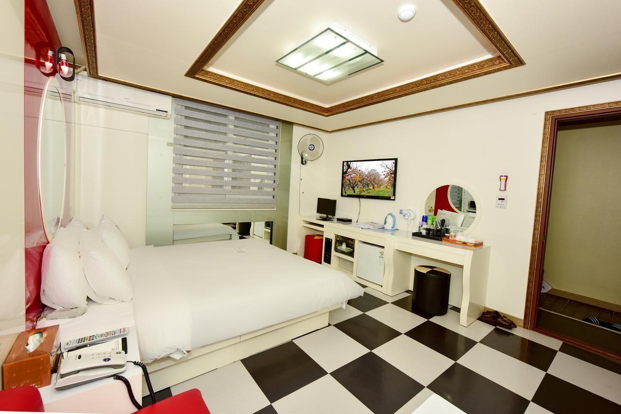Gwangju Queen Hotel Gwangju Metropolitan City Εξωτερικό φωτογραφία